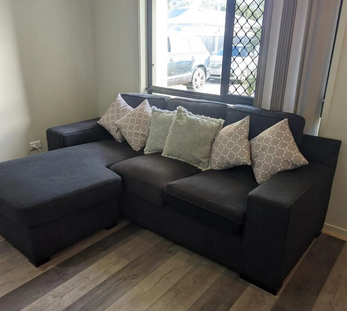 Spacious Entire 4Bedroom House In Gladstone 1 To 8 People Can Stay Σπίτι διακοπών