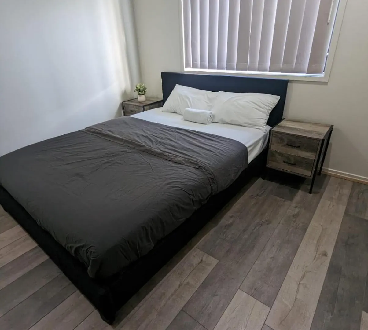 Spacious Entire 4Bedroom House In Gladstone 1 To 8 People Can Stay Αυστραλία