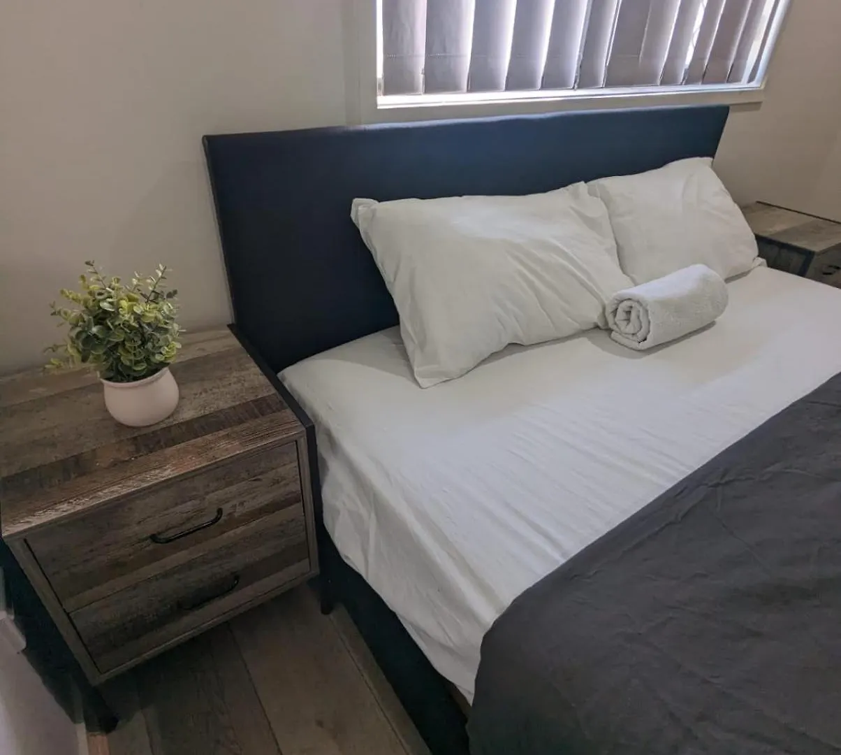 Σπίτι διακοπών Spacious Entire 4Bedroom House In Gladstone 1 To 8 People Can Stay Αυστραλία
